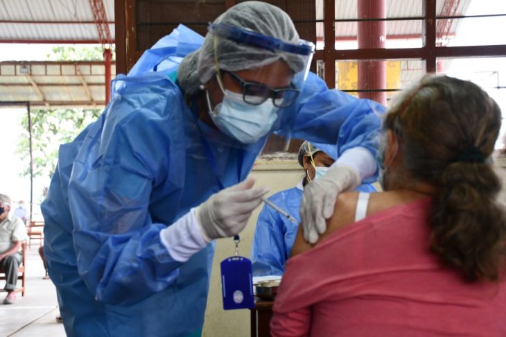  2341 Adultos mayores de 80 años recibirán vacuna contra la Covid-19 este fin de semana en Moyobamba, Rioja y Nueva Cajamarca