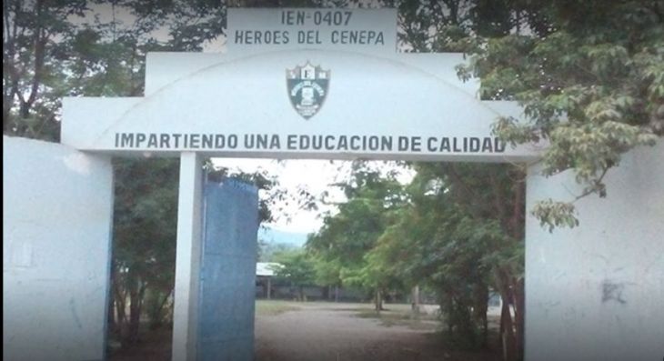  Juanjuí: Ante el colapso del hospital EsSalud por avance de COVID 19, instalarán 50 camas en 15 aulas de la I.E Héroes del Cenepa
