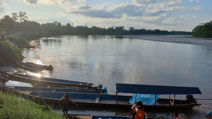  Yurimaguas: Una niña desaparecida es el saldo del choque entre dos embarcaciones peque peque en el río Paranapura