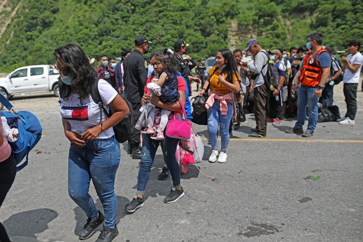  Decenas los pasajeros naturales de San Martín que están varados cerca de Pedro Ruiz y Bagua