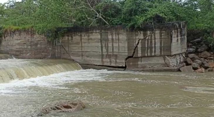  Restringen ingreso a la bocatoma del Río Cumbaza por peligro en los muros de contención