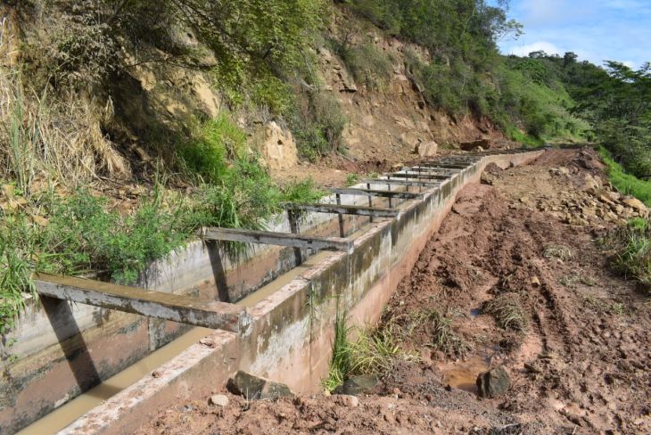  PEHCBM, realiza levantamiento topográfico de canal de irrigación Ponasa, infraestructura está en malas condiciones en varios tramos y requiere su reparación