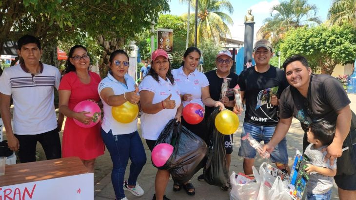  Comité de Damas Corazones Solidarios  realizó colecta de juguetes y víveres para niños de la aldea infantil