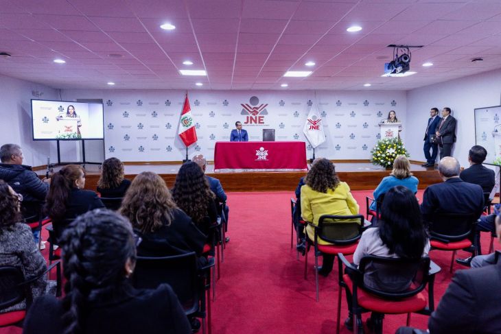  JNE y Confederación Nacional de Radio y Televisión firmaron convenio para garantizar cobertura electoral en todo el país rumbo al 2026